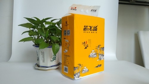 850g亚洲蜜桃无码江南人家纯木抽取式方巾纸